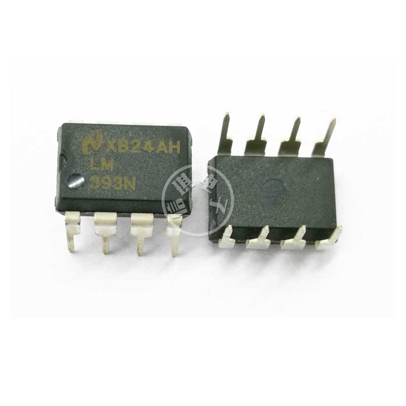 LM393N ˫Ƚ 2·ѹȽ DIP-8 ֱװ ԭװ